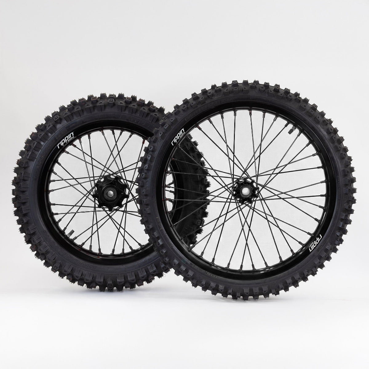 Blackline Ready-to-Ride off-road wheelset in black