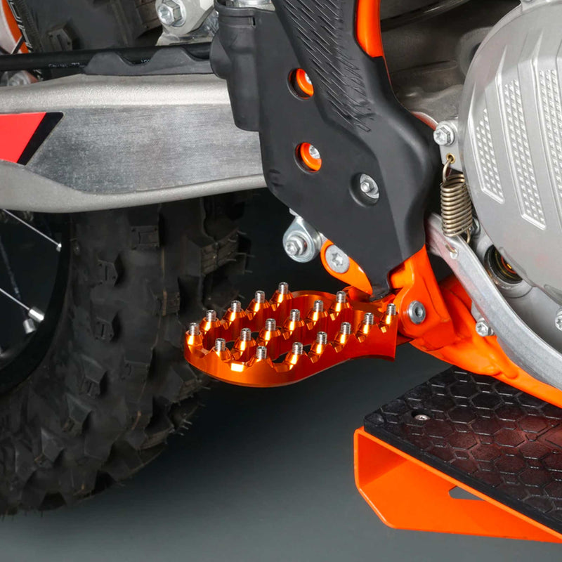 Footpegs & Kickstands