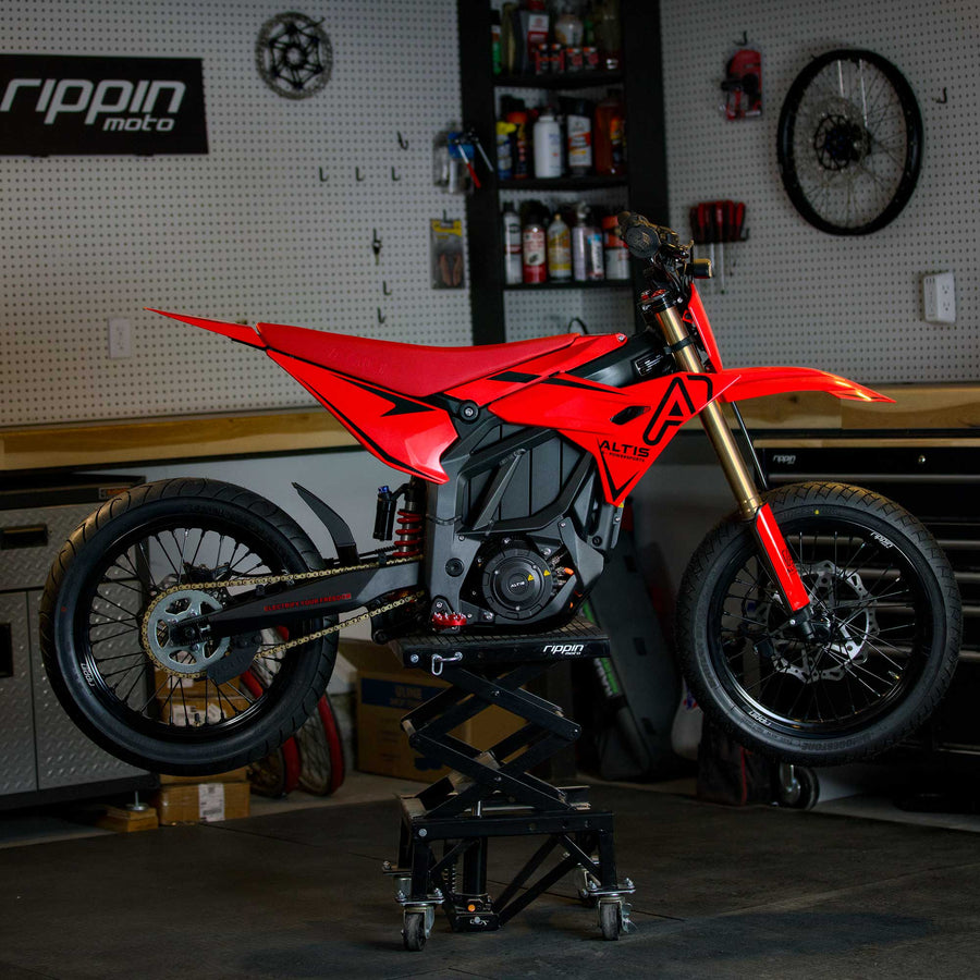 Altis Sigma with Blackline supermoto wheels mounted